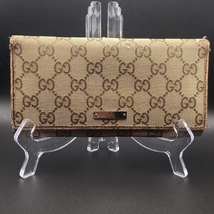 Gucci wallet
